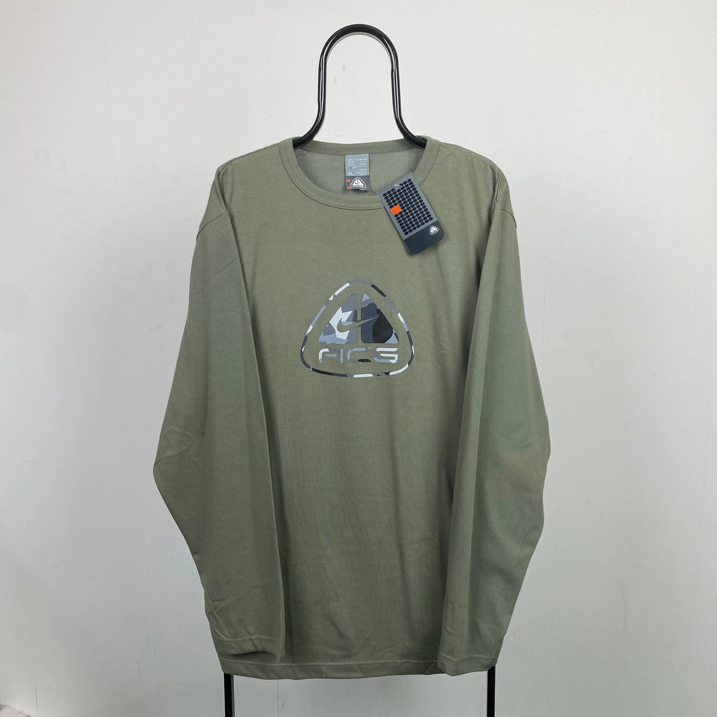 00s Nike ACG Long Sleeve T-Shirt Green XL