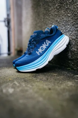 Hoka Bondi 8 Outer Space / All Aboard