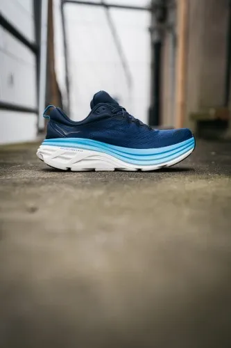 Hoka Bondi 8 Outer Space / All Aboard