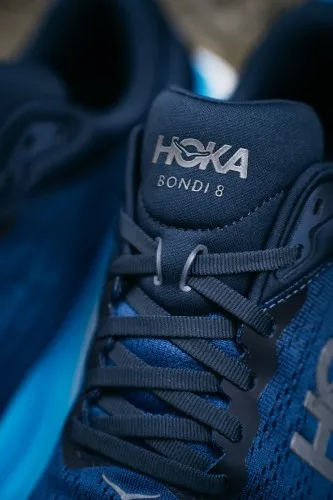 Hoka Bondi 8 Outer Space / All Aboard