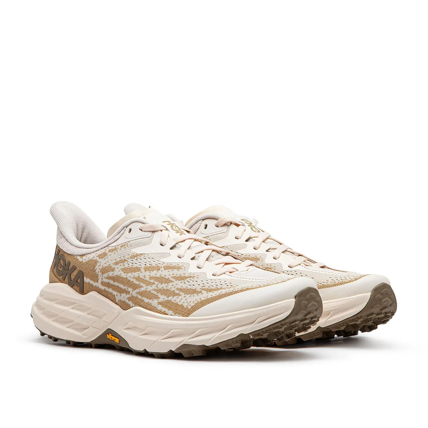 HOKA Speedgoat 5 (Beige)