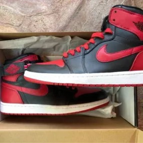 Nike air jordan 1 bred high strap 2008 banned.