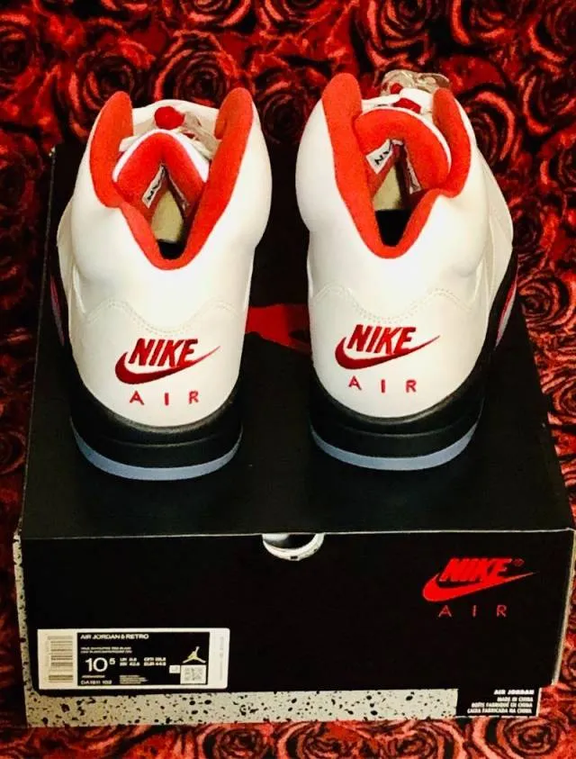 Nike air jordan 5 fire red