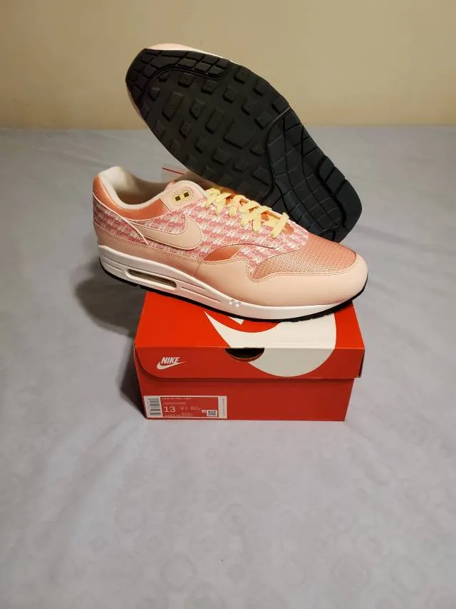 Nike air max 1 strawberry lemonade