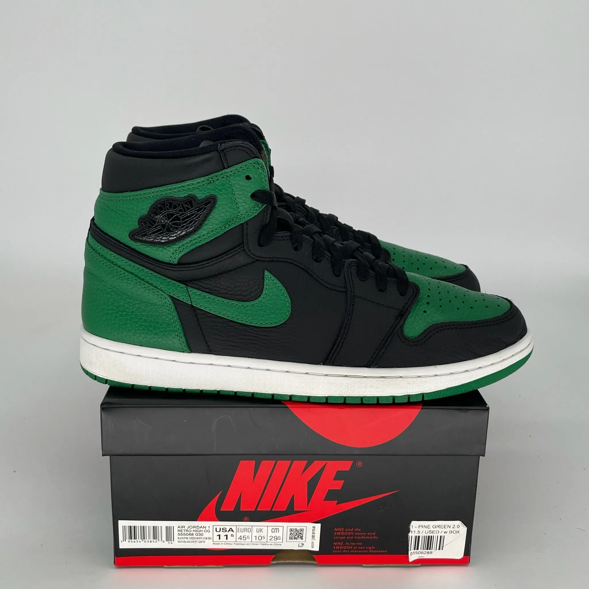 NIKE DUNK LOW UNDEFEATED 5 ON IT BLACK SIZE 8.5 DO9329-001