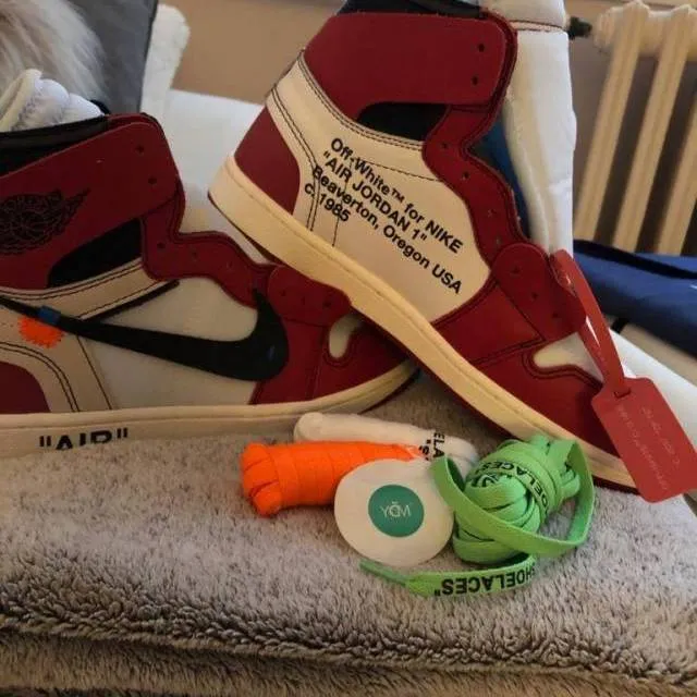 Nike x off white air jordan 1 chicago