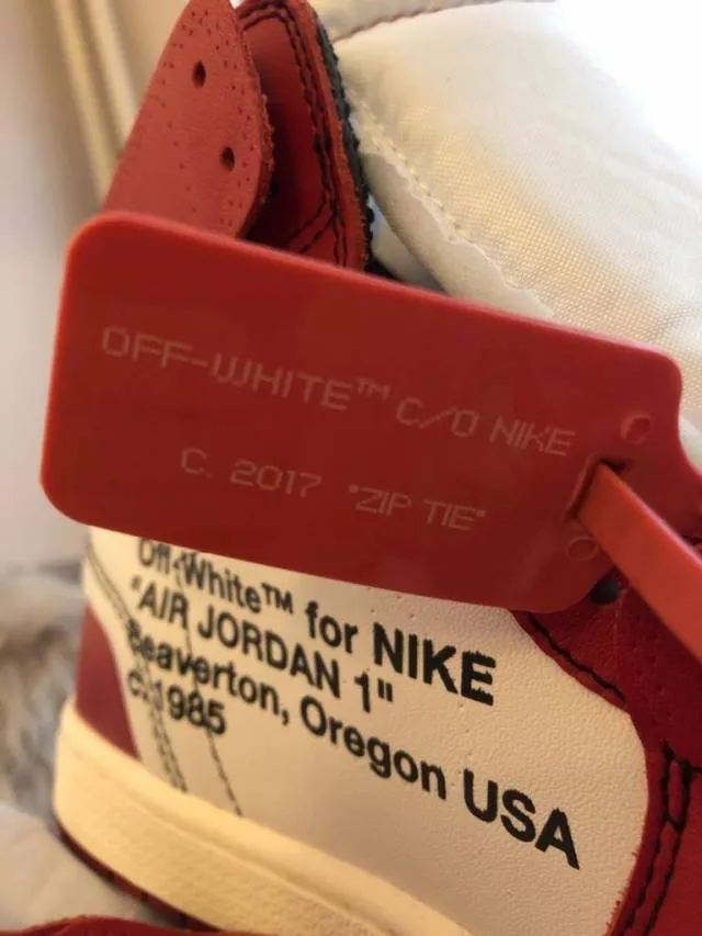 Nike x off white air jordan 1 chicago