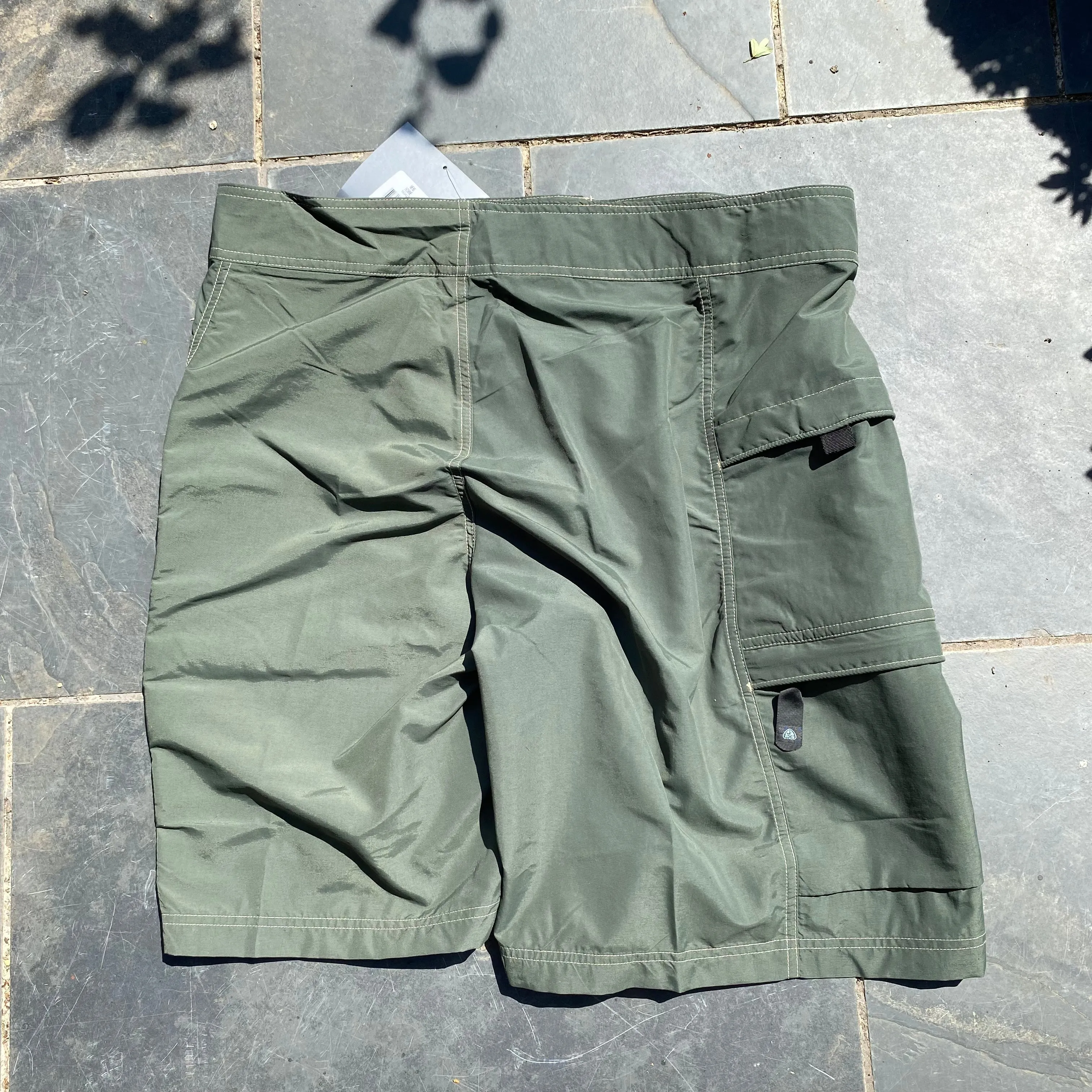 Vintage Nike ACG Cargo Shorts Green XL